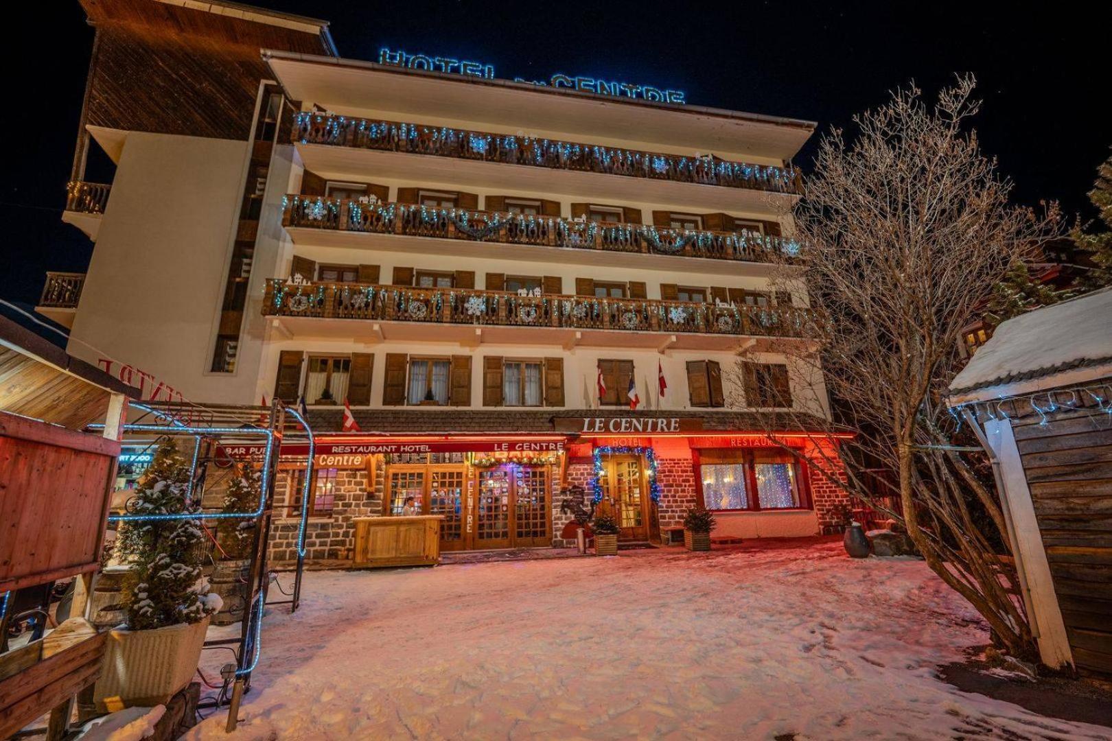 Hotel Du Centre Valloire Exterior photo